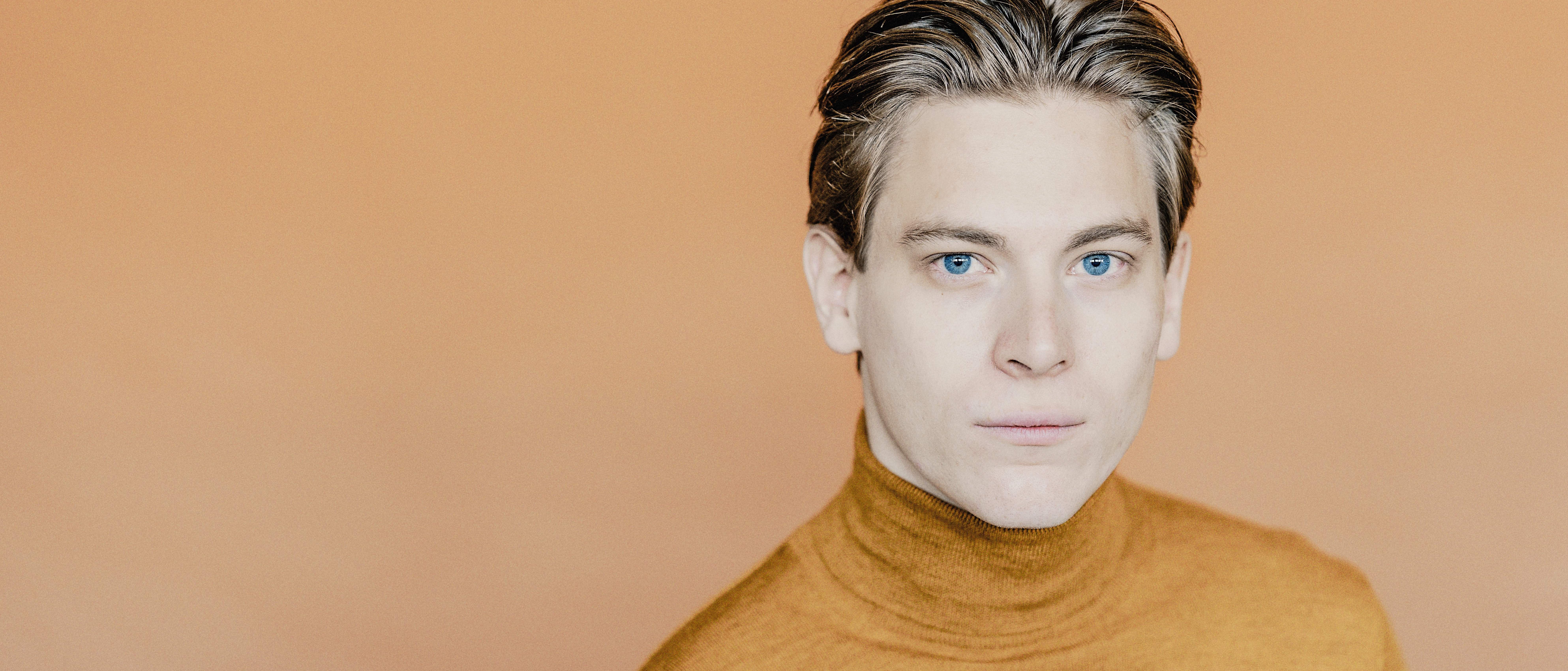 Porträt-Foto von Klaus Mäkelä