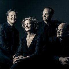 Poster for Mandelring Quartett, Sebastian Schmidt, Nanette Schmidt, Andreas Willwohl, Bernhard Schmidt, Roland Glassl