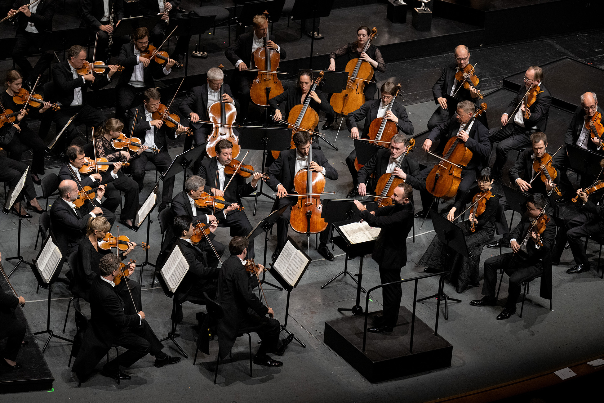 Man conducting the orchestra during a concert